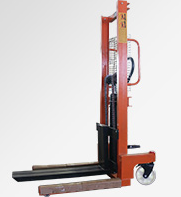 手动液压堆高车的核心部件液压泵